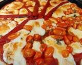 Foto del paso 6 de la receta: Pizza mitad morrones mitad napolitana