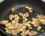 รูปขั้นตอนการทำที่ 4 ของ ไก่ผัดเม็ดมะม่วง