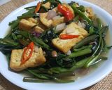 Foto langkah ke 6 dari resep Tumis kangkung tauco ala fe.