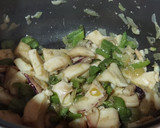 Foto del paso 1 de la receta: Sepia con boniato (batata)