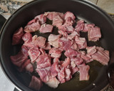 Foto del paso 4 de la receta: Garbanzos guisados con secreto ibérico al gorgonzola
