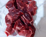 Foto del paso 1 de la receta: Jarrete deshuesado con hongos en salsa de limón negro y baharat