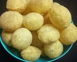 A picture of step 6 of Dahi puri.