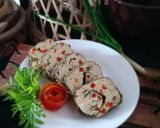 Foto langkah ke 7 dari resep Rolade Tahu Ayam Sayur.