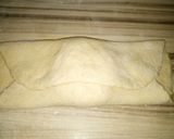 A picture of step 2 of Pup pastry meat pie.