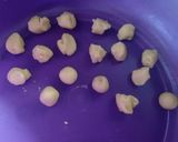 Foto langkah ke 3 dari resep Palm Cheese Cookies.