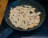 Csirkés rízses 😋 recept fázis 3 fotója