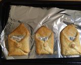 A picture of step 15 of Vanilla Custard Pie Envelopes.