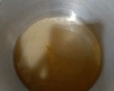 Foto langkah ke 1 dari resep Loukoumades with Honey Glaze.