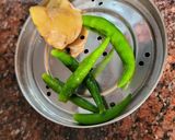 A picture of step 3 of पोहा, आलू,मटर के कटलेट.
