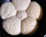 A picture of step 5 of Buns in pan.