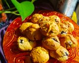 A picture of step 4 of Blueberry Scones.