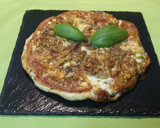 Foto del paso 5 de la receta: Pizza individual de hojaldre