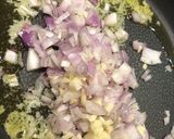 Une image de l'étape 1 de Frisée aux lardons.