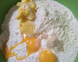 Foto langkah ke 1 dari resep Roti Maryam Gurih.