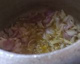 आलू शिमला मिर्च (Aloo Shimla Mirch recipe in hindi) रेसिपी चरण 2 फोटो