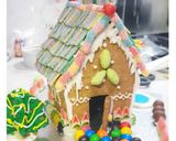 Foto langkah ke 9 dari resep Ginger Bread House.