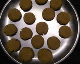 A picture of step 7 of Cornmeal honey cookies.