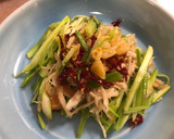 这样利用剩余食材，既配出了营养，又搭出了美味 ——- 韩式泡菜酱淋 火鸡丝· 芦笋片· 豆腐的食譜步驟6照片