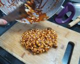 A picture of step 4 of Ground nut chikki.