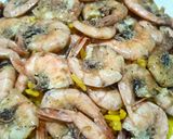 Une image de l'étape 5 de Crevettes 🍤 au riz basmati 🍚.