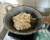 Foto langkah ke 5 dari resep Nasi goreng pedes2 enak... tanpa msg dan kecap.