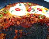 A picture of step 8 of Shakshuka.