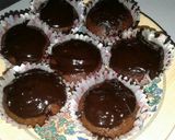 Foto langkah ke 7 dari resep Steamed Chocolate Cake Cup.