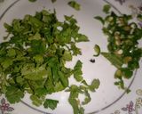 A picture of step 1 of Tawa Kaleji.