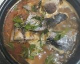 Foto langkah ke 4 dari resep Tongkol Tuna Masak Kuning (ala anak kos).