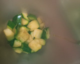 Foto del paso 2 de la receta: Crema de espárragos y calabacín