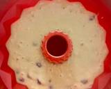 Foto del paso 2 de la receta Bizcocho esponjoso de yogur con arándanos (en microondas)