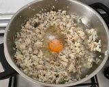 Foto del paso 4 de la receta: Albóndigas de merluza en salsa verde