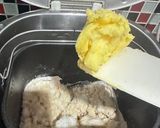 Foto langkah ke 2 dari resep Donat Kentang Klasik.