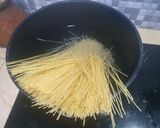 รูปขั้นตอนการทำที่ 1 ของ สปาเก๊ตตี้หมูสับ🍝