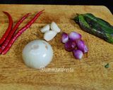 Foto langkah ke 1 dari resep Tumis Caisim Ayam & Tahu.