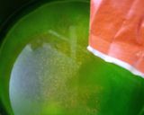 A picture of step 2 of Patang Drink or Pakola Tang Drink.
