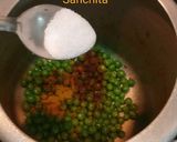 A picture of step 2 of Peas Stuffed Sandwich Pakode with a twist.
