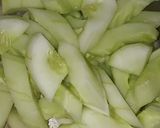 Foto langkah ke 1 dari resep Sayur mentimun mix touge 🍽️.