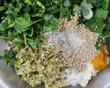 A picture of step 4 of Methi bajra thalipeeth.