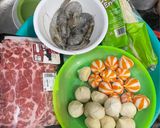 Foto langkah ke 1 dari resep 71. Tom Yum.