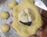 Foto langkah ke 6 dari resep Roti goreng piscok meler.
