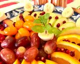 फलों का सलाद (falon ka salad recipe in Hindi) रेसिपी चरण 2 फोटो