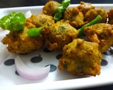 મગ ની દાળ ના પકોડા (mag ni dal na pakoda recipe in gujarati) રેસીપી સ્ટેપ3ફોટો