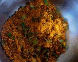 A picture of step 4 of Kathiyawadi Bharwa Baingan & Potato Sabji.