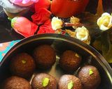 A picture of step 4 of Oats Ragi Laddu.