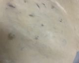 A picture of step 7 of Aloo paratha.