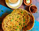 A picture of step 4 of Spring Onion Paratha.