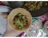 A picture of step 2 of Broccoli samosa.