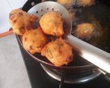A picture of step 7 of Crispy Tasty Bonda.
